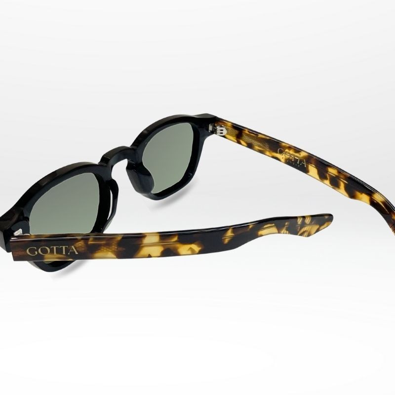 Lunettes Homme Compactes en Noir ou Écaille